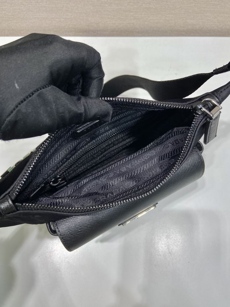Pra*a waist chest packs